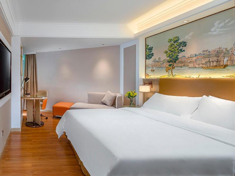 Vienna 3 Best Hotel Shenzhen Airong Road Buitenkant foto